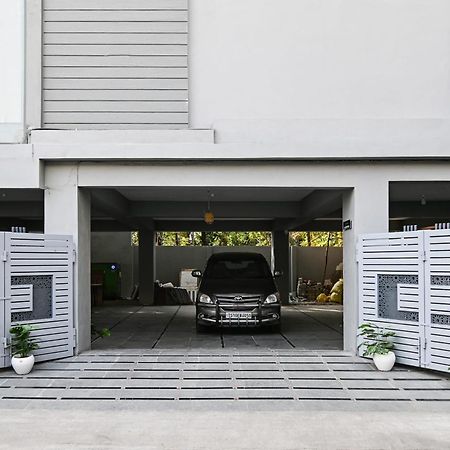 Super Townhouse De Alphabet Karmanghat Hajdarabad Zewnętrze zdjęcie