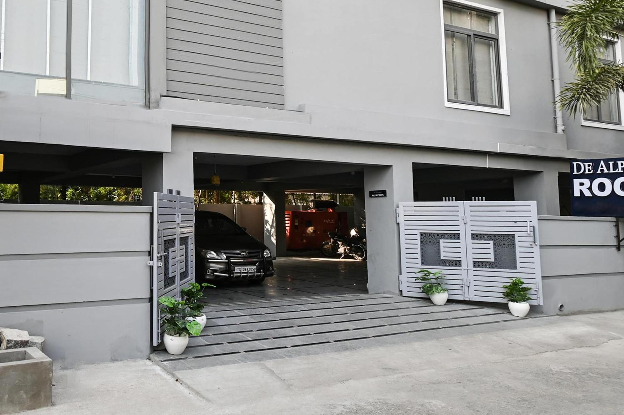 Super Townhouse De Alphabet Karmanghat Hajdarabad Zewnętrze zdjęcie